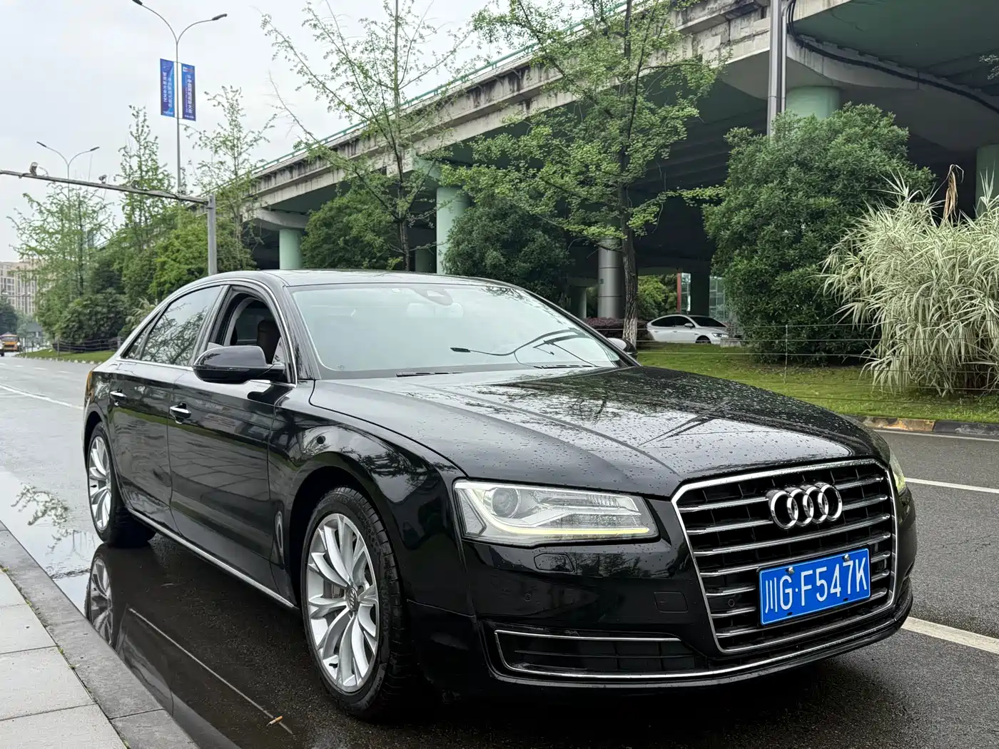 Audi A8 2014 A8L 45 TFSI quattro Comfort фото 3