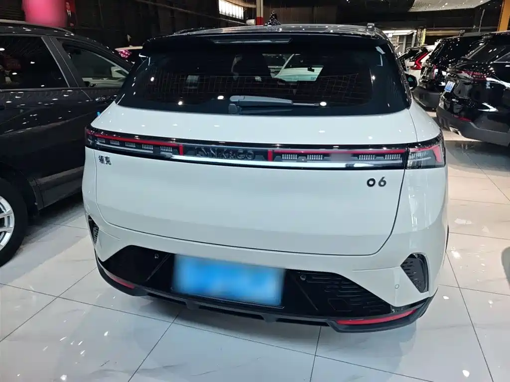 Lynk & Co 06 2025 Renew 1.5T Halo фото 9