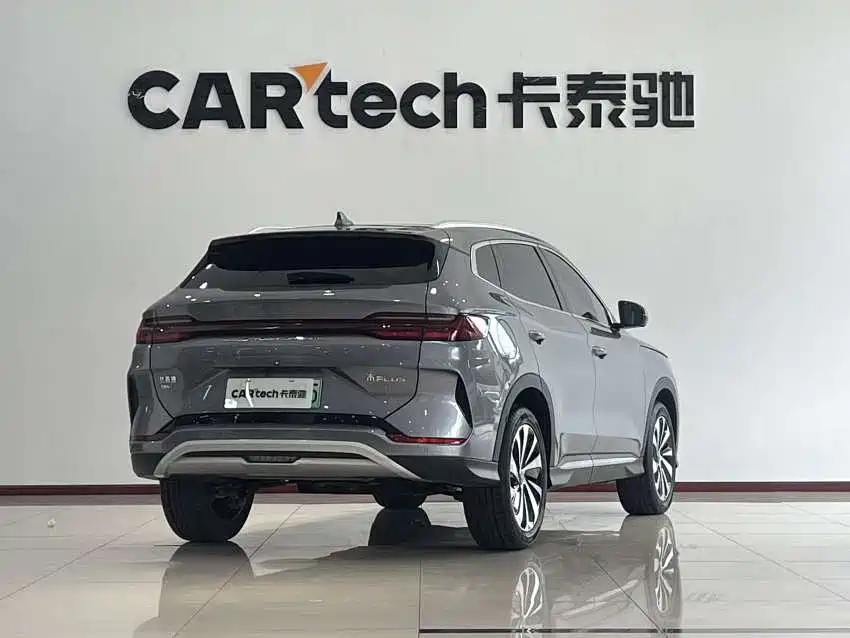 BYD Song PLUS PHEV 2024 Glory Edition DM-i 110km Flagship фото 7