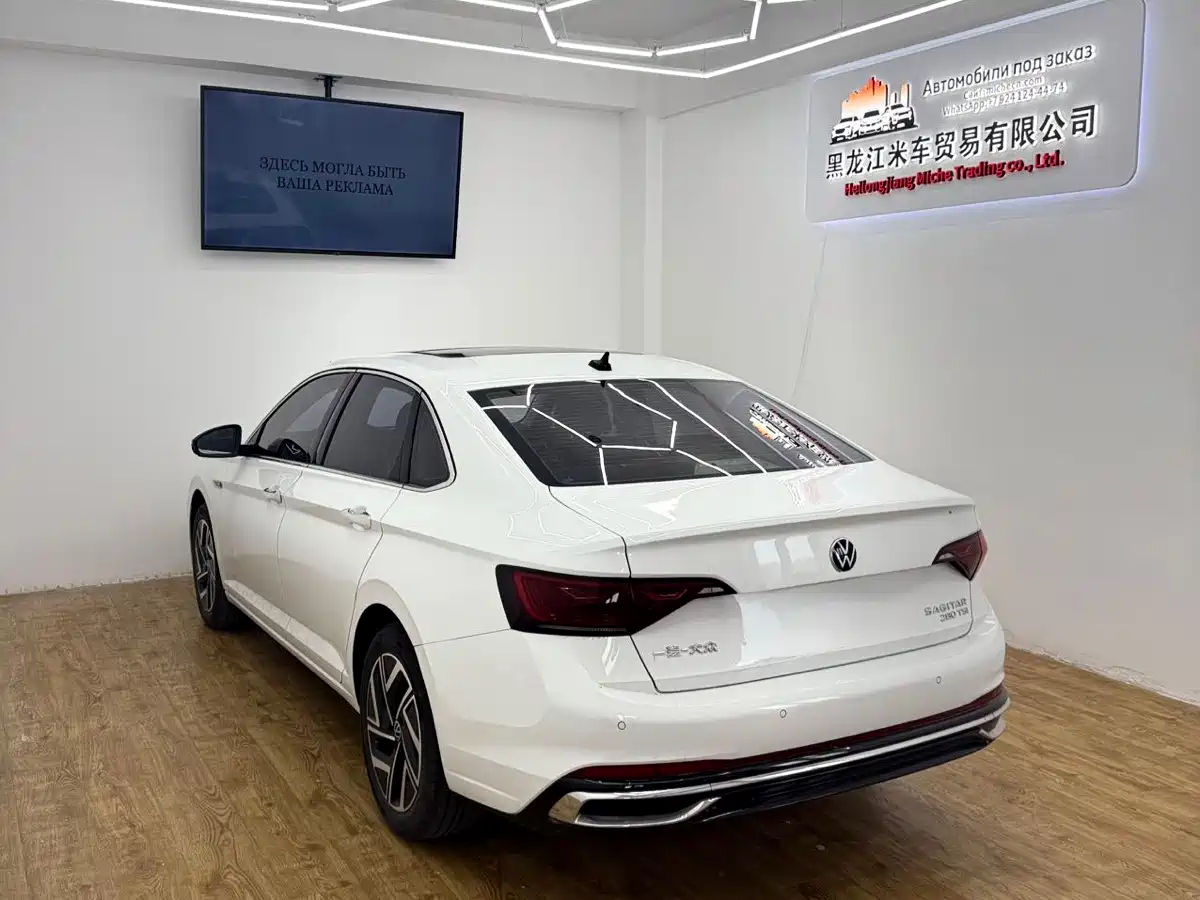 Фото 4 - Volkswagen Sagitar