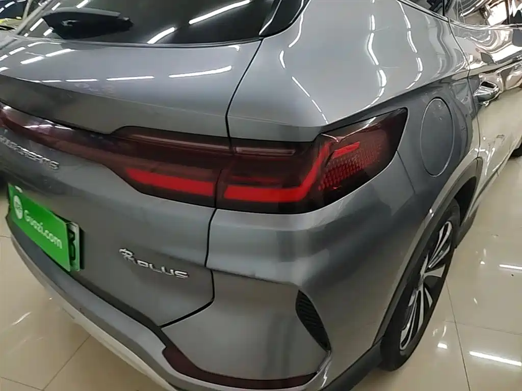 BYD Song PLUS PHEV 2024 Glory Edition DM-i 110km Flagship PLUS фото 8