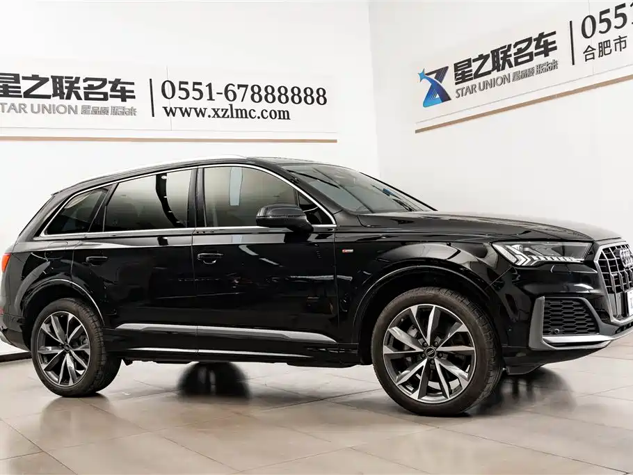 Audi Q7 2023 55 TFSI quattro S line Sport фото 7