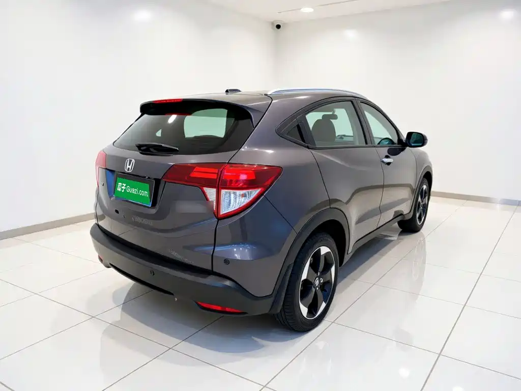 Honda Vezel 2015 2015 1.8L CVT FWD Luxury