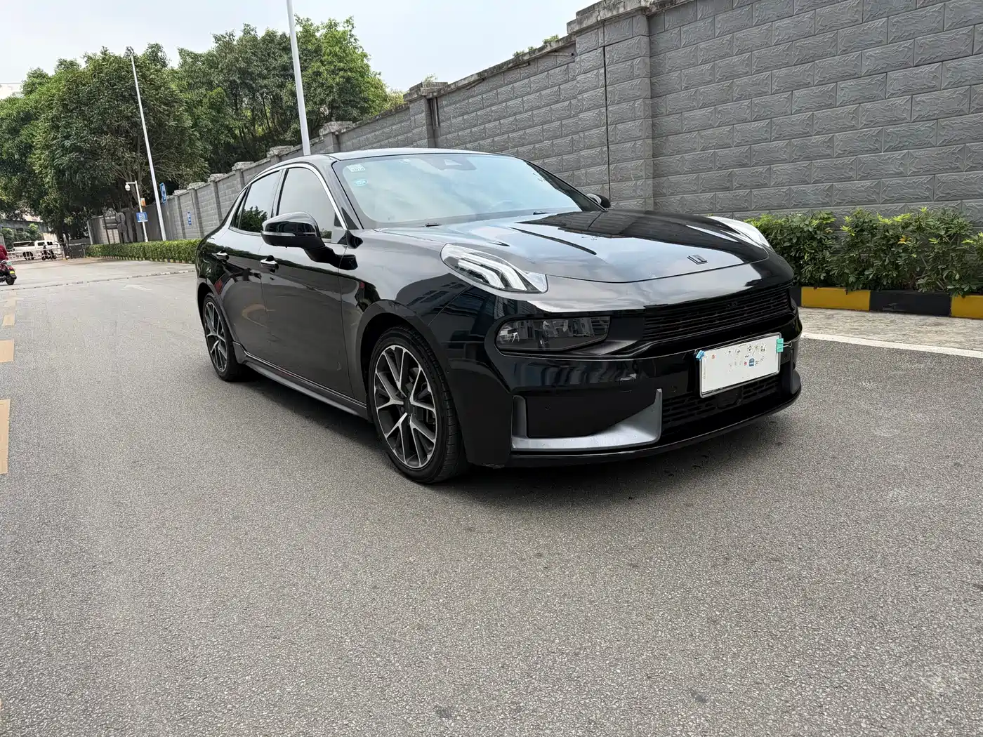 Lynk & Co 03 2018 1.5TD DCT Power Pro Version China V фото 3