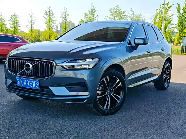 Volvo XC60 2019