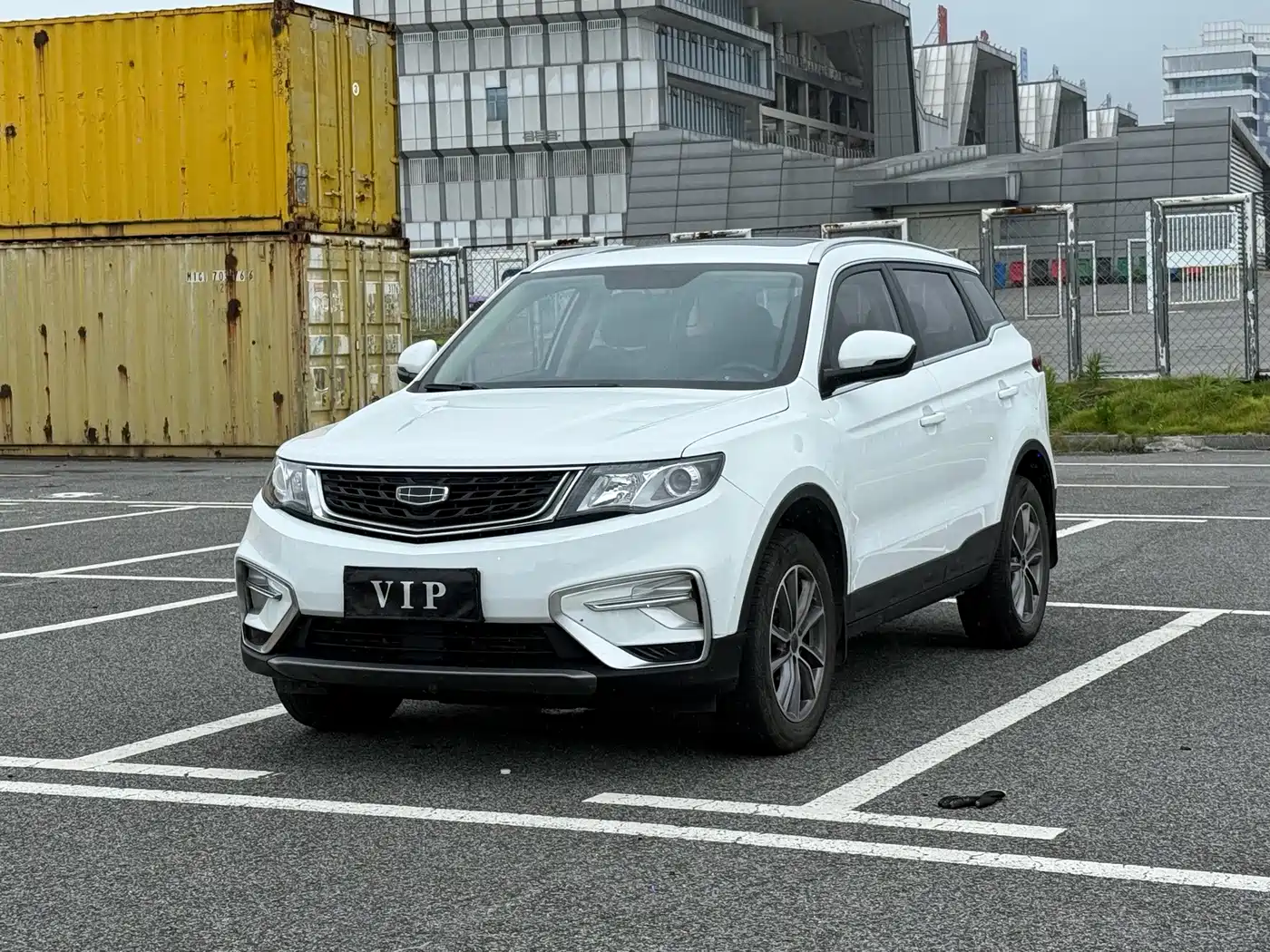 Фото 1 - Geely Boyue