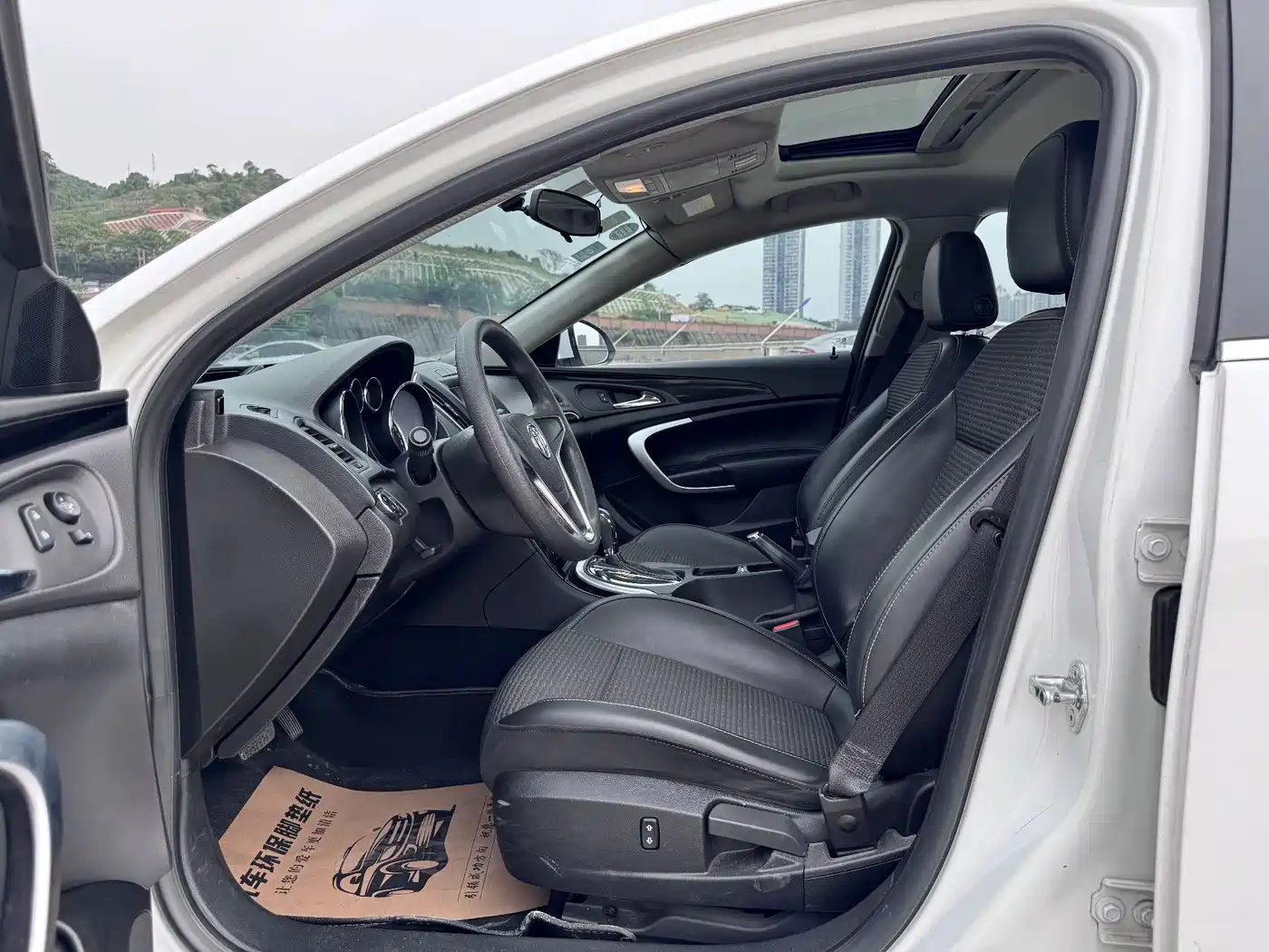 Buick Regal 2015 1.6T Leading Tech Edition фото 9