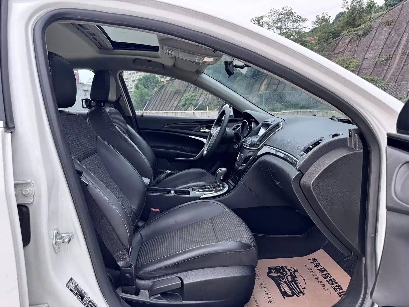 Buick Regal 2015 1.6T Leading Tech Edition фото 11