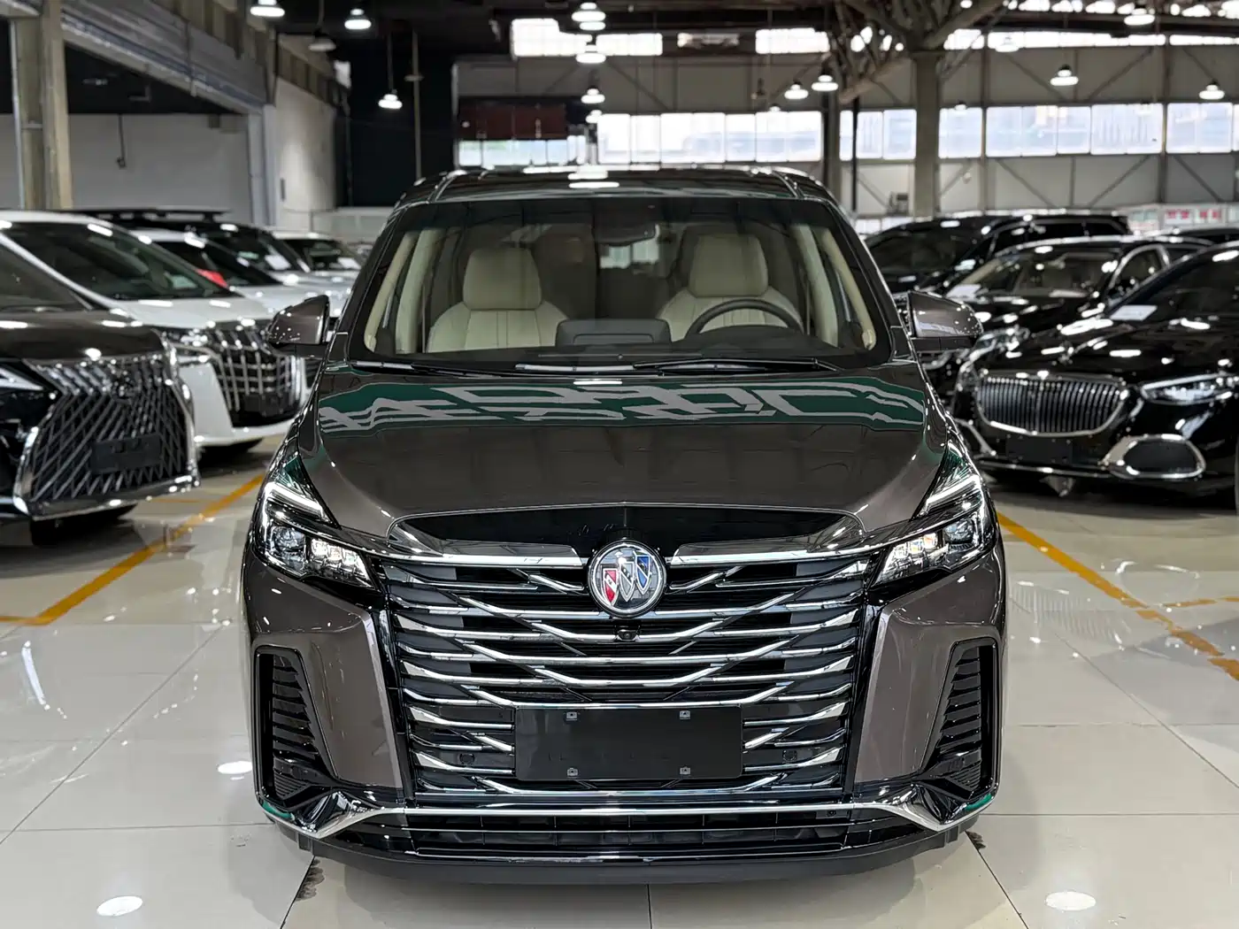 Buick GL8 2023 Facelift Land Business Class Luxury фото 2