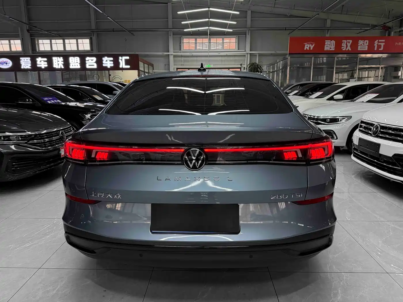 Volkswagen Lamando 2023 Lamando L 280TSI DSG Glamour Edition фото 5