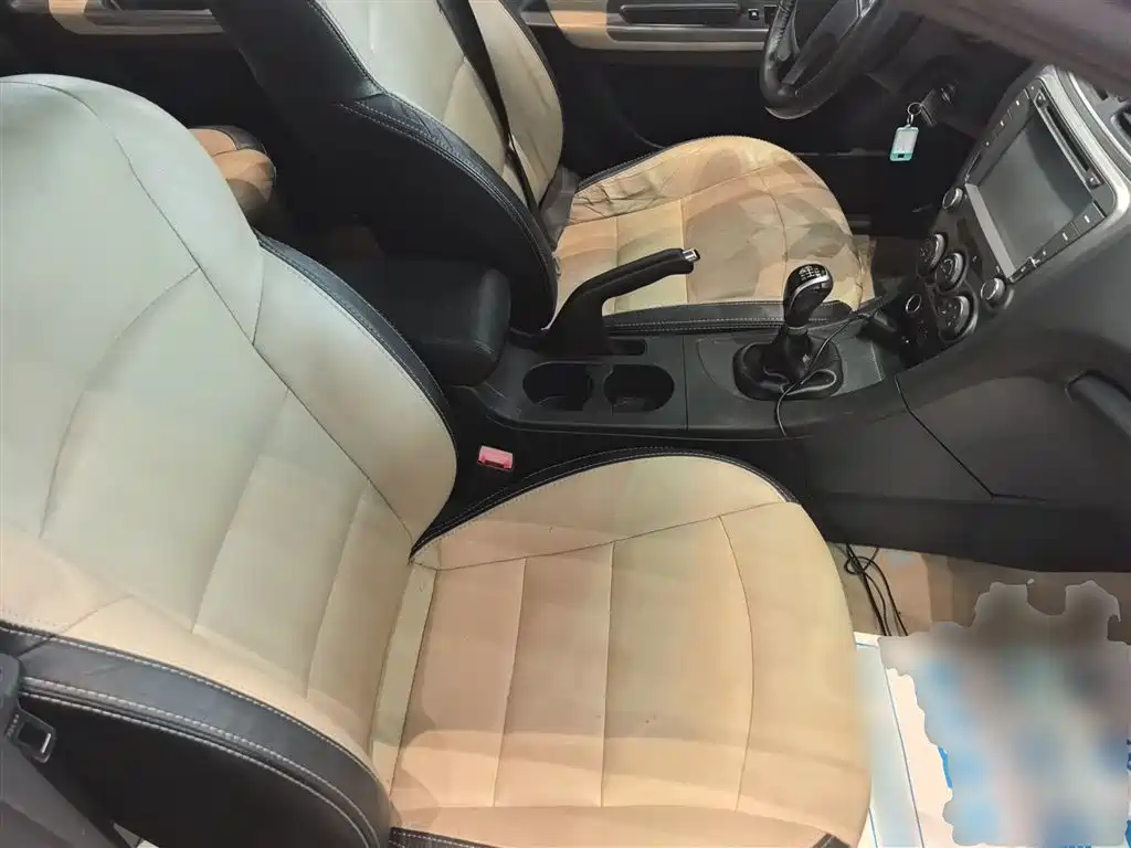 Haima Familia 2015 2015 1.6L Manual Joy Edition