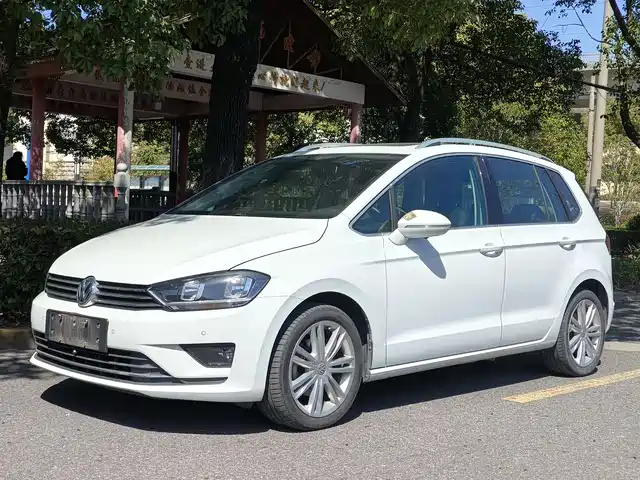 VOLKSWAGEN GOLF*JIAYU