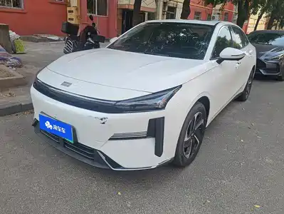 Geely Galaxy L6