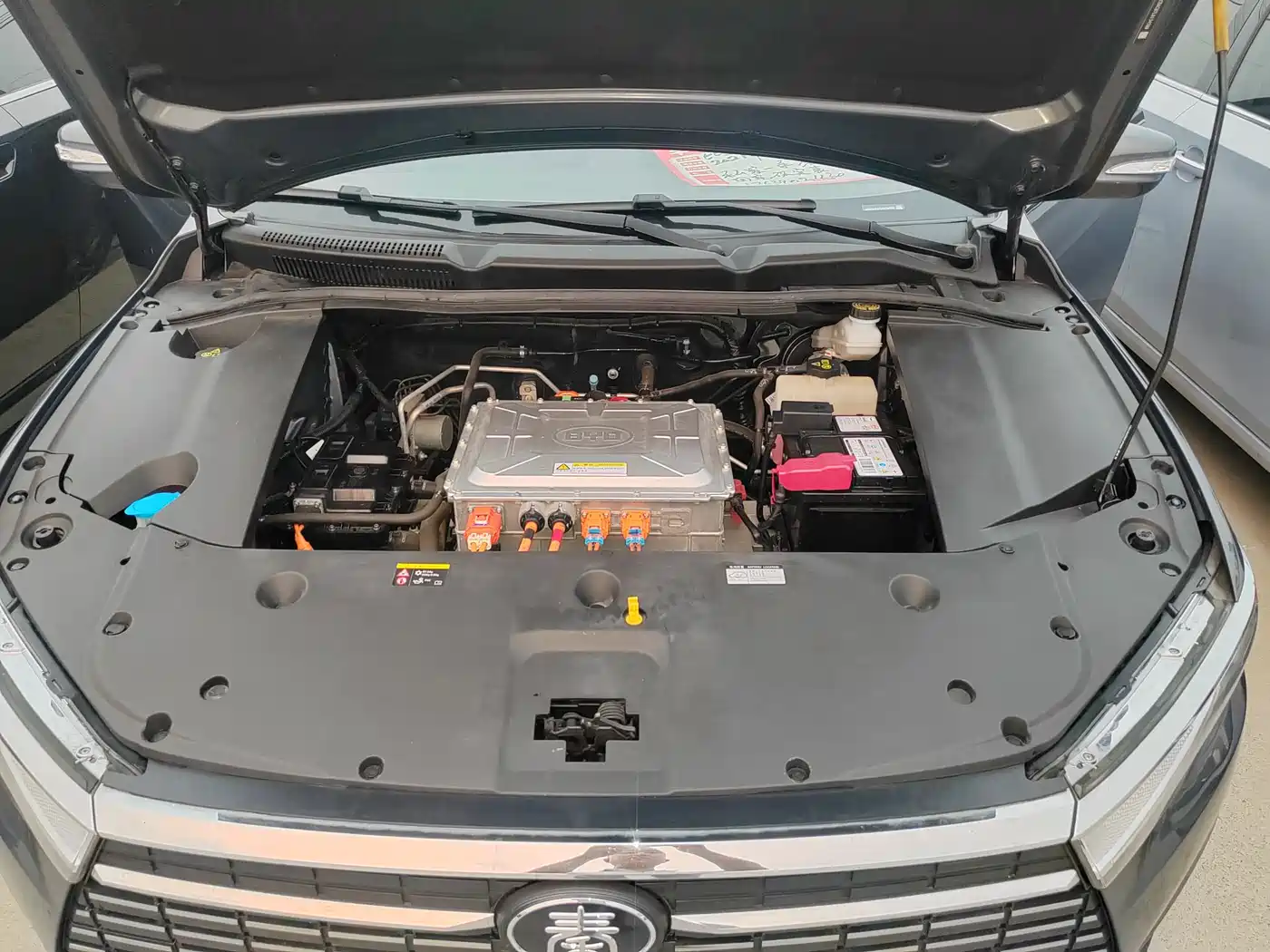 BYD Qin New Energy 2019 Long Range Edition Premium фото 8