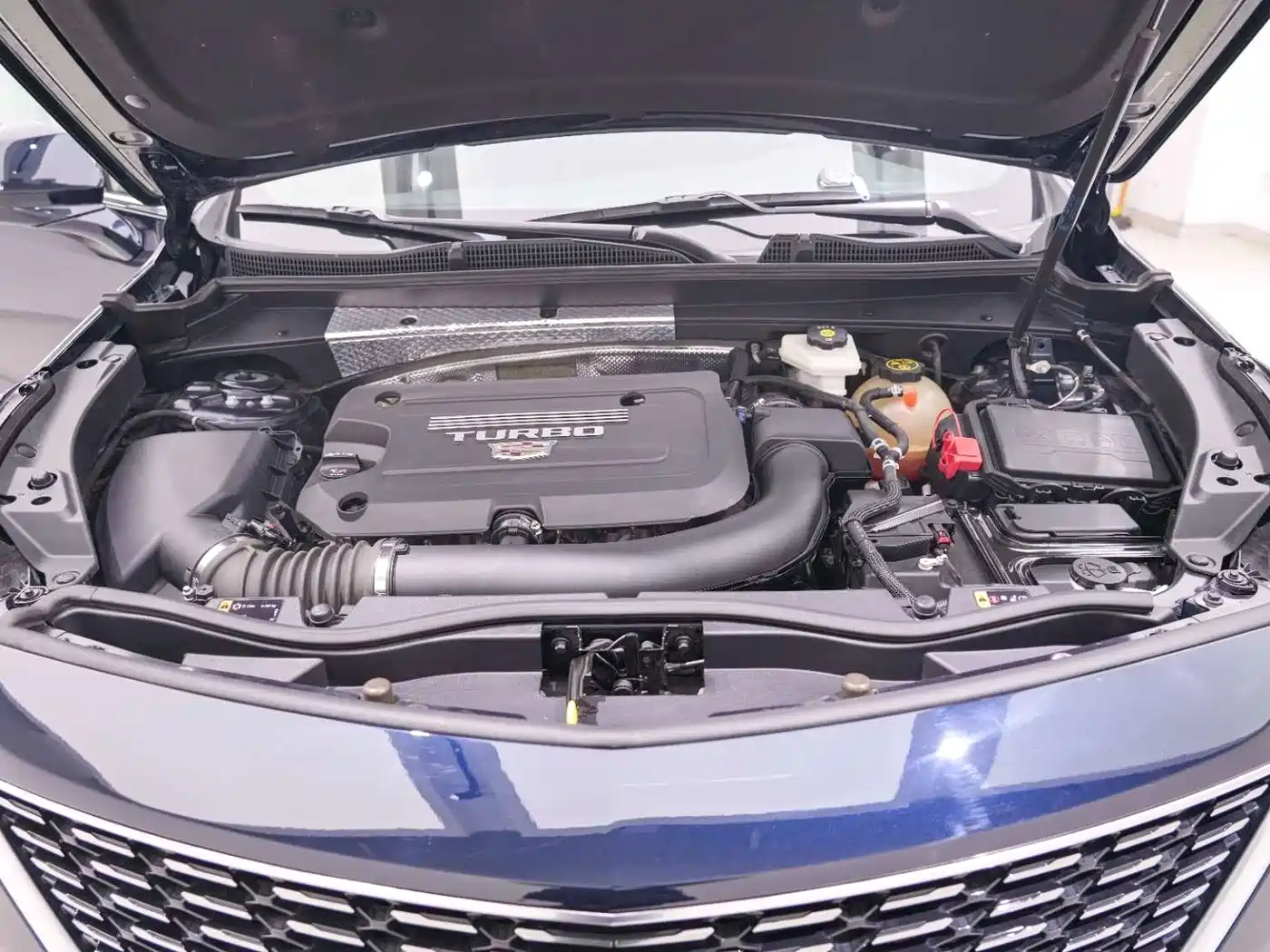 Cadillac XT4 2022 28T FWD Style фото 26