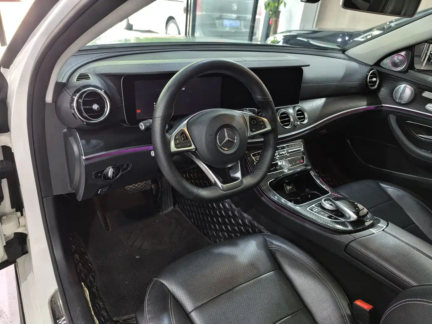 Mercedes-Benz E-Class 2016 E 300 L Sport Fashion Type фото 5