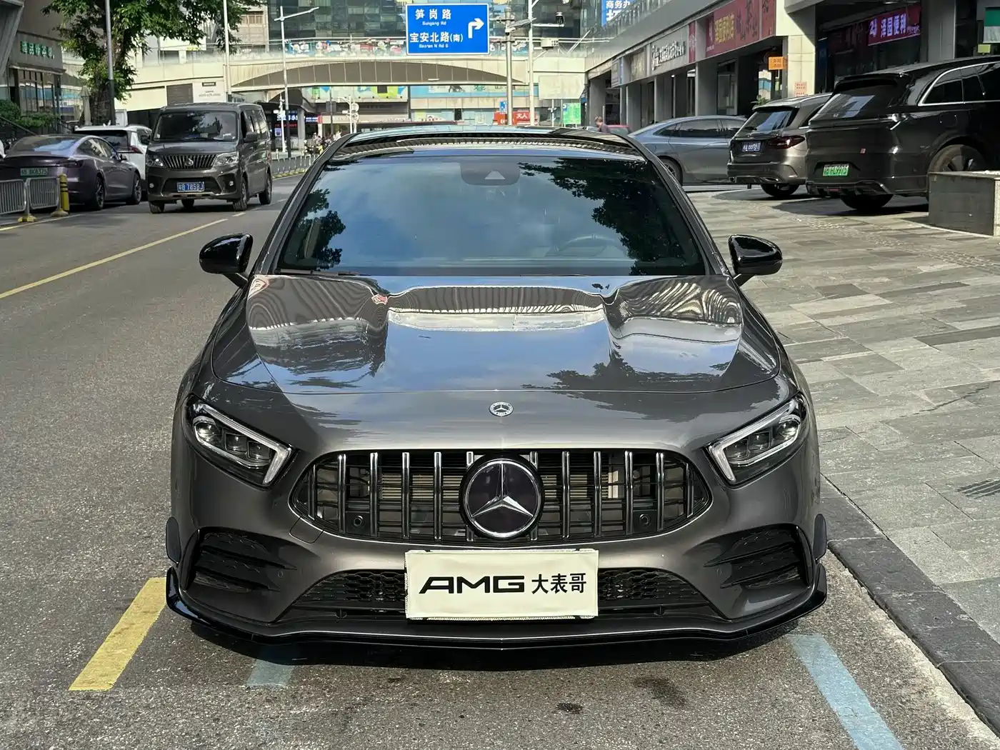 Mercedes-Benz A-Class AMG 2020 AMG A 35 L 4MATIC фото 2