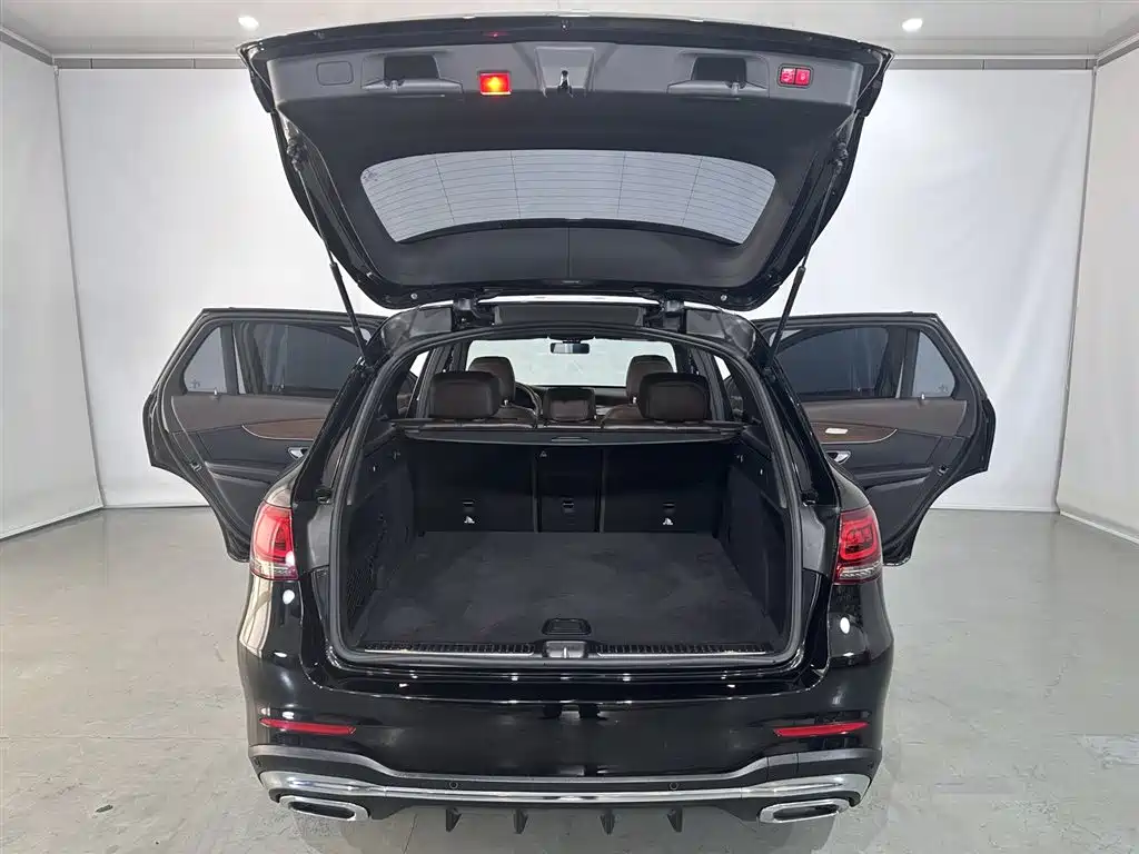Mercedes-Benz GLC 2022 GLC 300 L 4MATIC Dynamic Collector's Edition фото 17