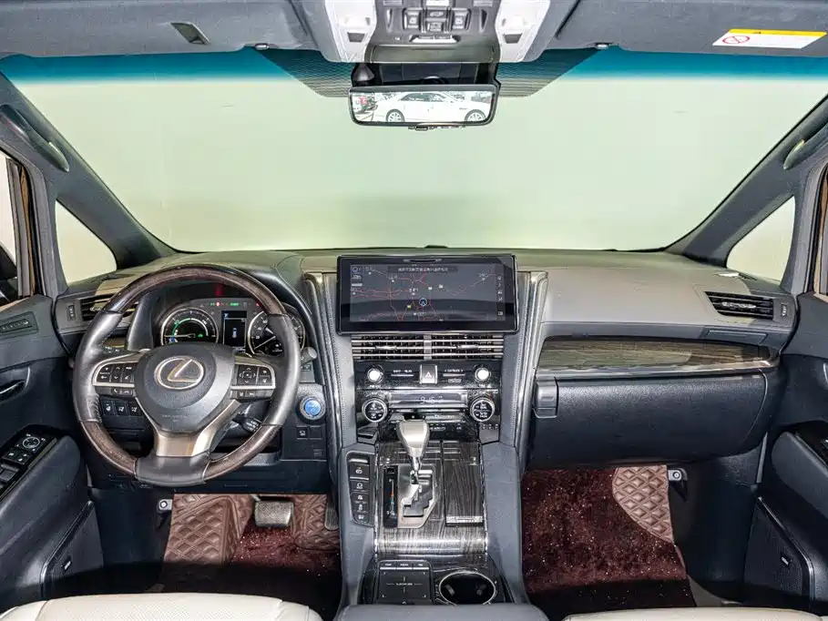 Lexus LM 2020 300h Seven-Seater Elegance Edition фото 10
