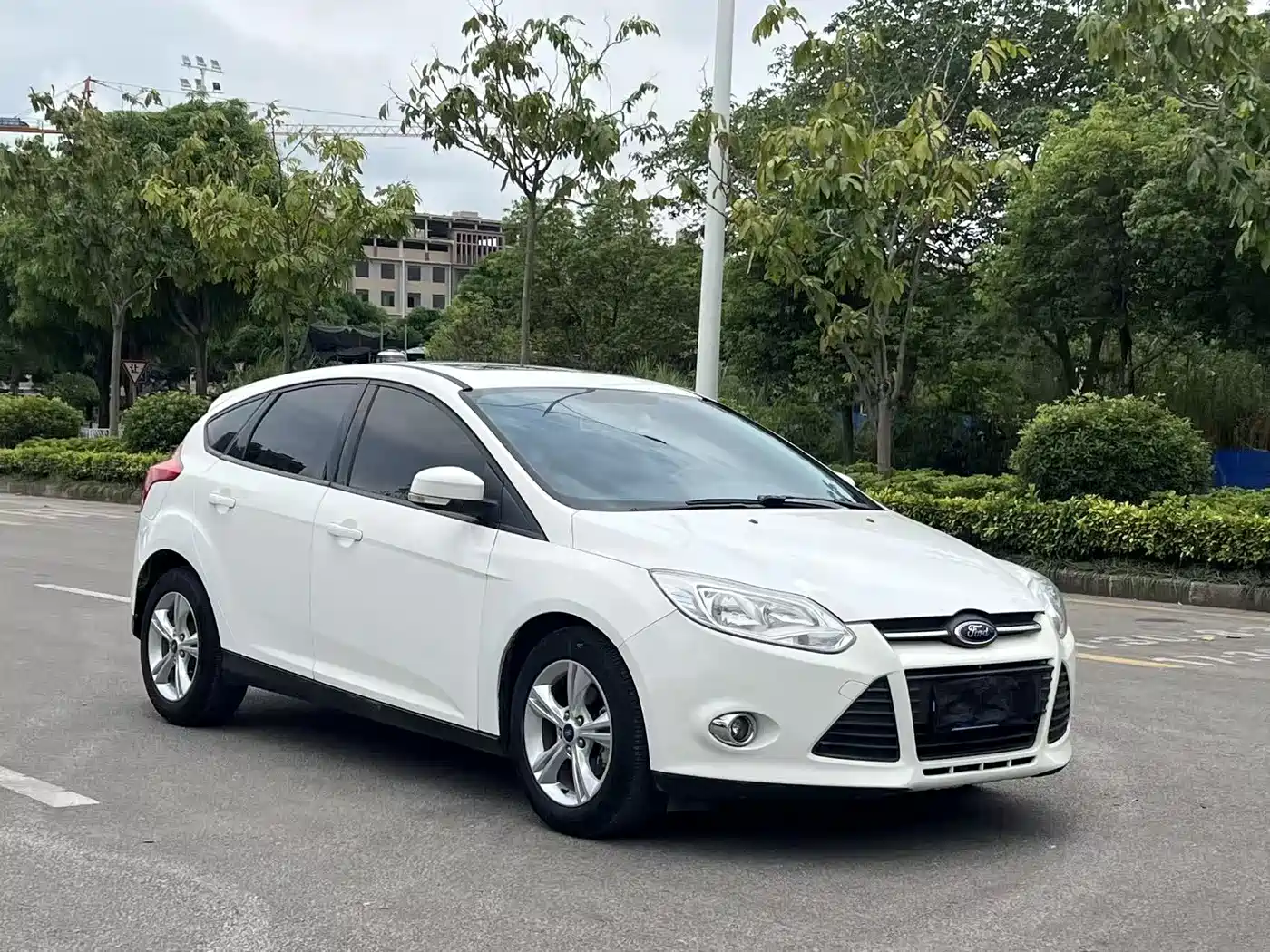 Фото 3 - Ford Focus