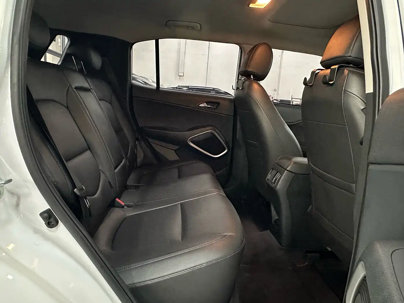 Hyundai Beijing Hyundai ix35 2019 2.0L Automatic 2WD Zhiyong·Smooth Enjoy China VI фото 10
