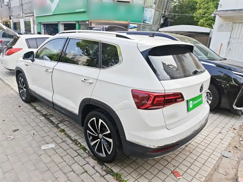 Volkswagen Tharu 2020 330TSI 4WD Luxury Edition China VI фото 5