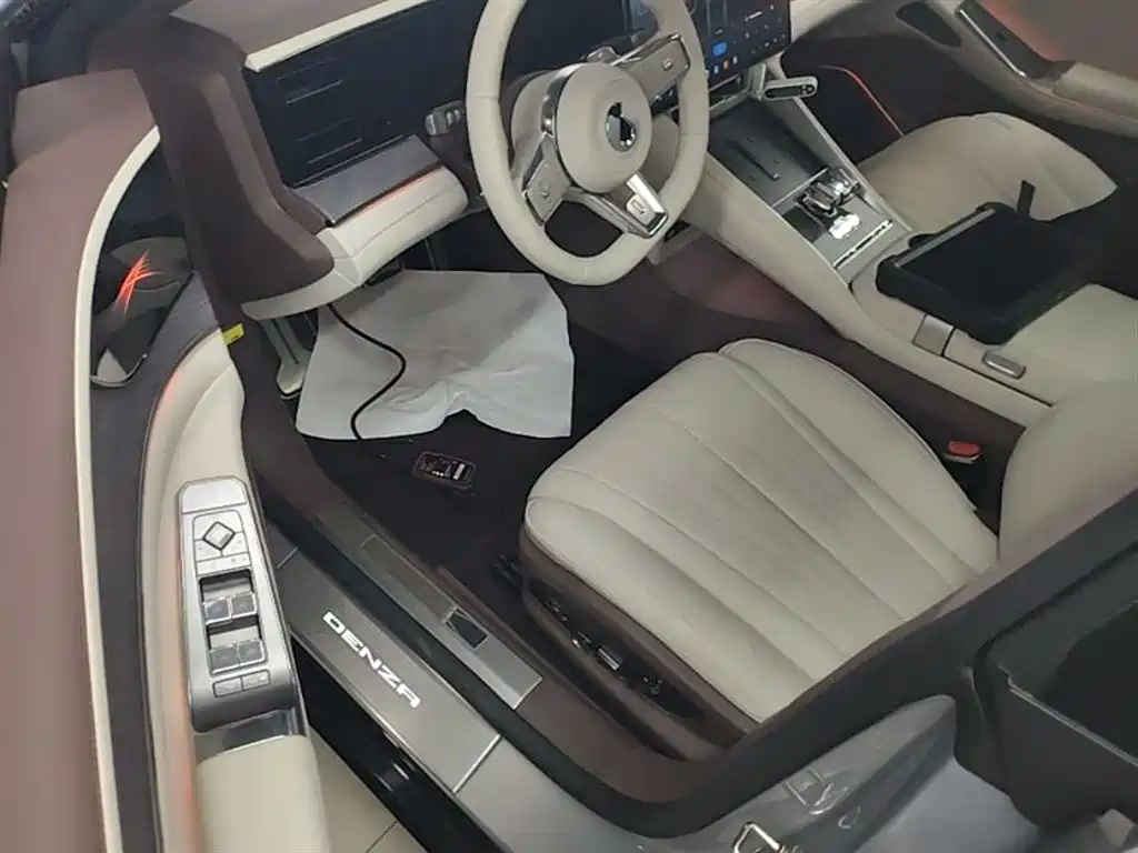 Denza Z9GT 2024 1100 AWD Ultra Edition фото 16