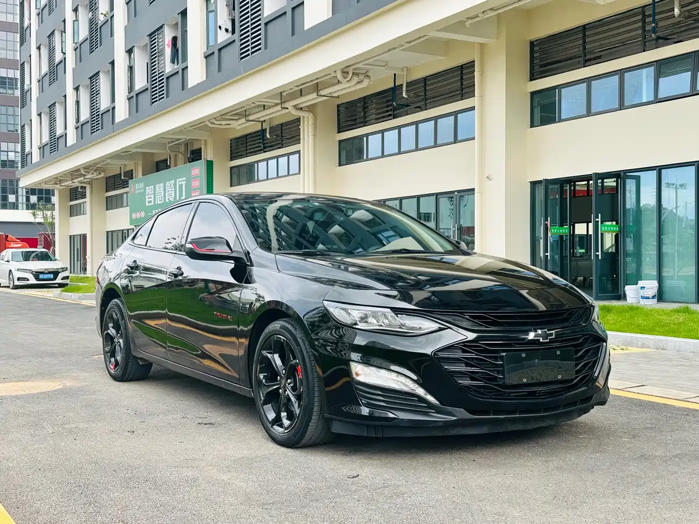 Chevrolet Malibu XL 2019 Redline 550T Automatic Sharp Connect Edition фото 3