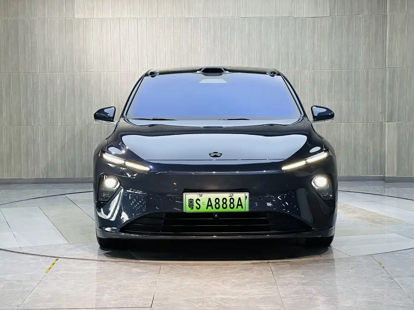 NIO ET7 2023 2022 100kWh Launch Edition