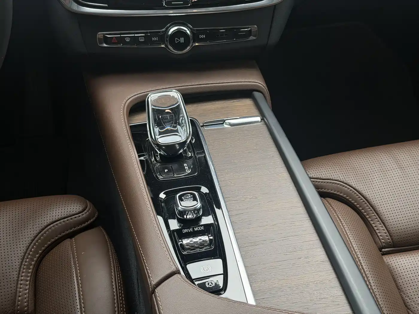 Volvo V90 2021 2021 Model Cross Country B5 AWD Premium Smart Edition