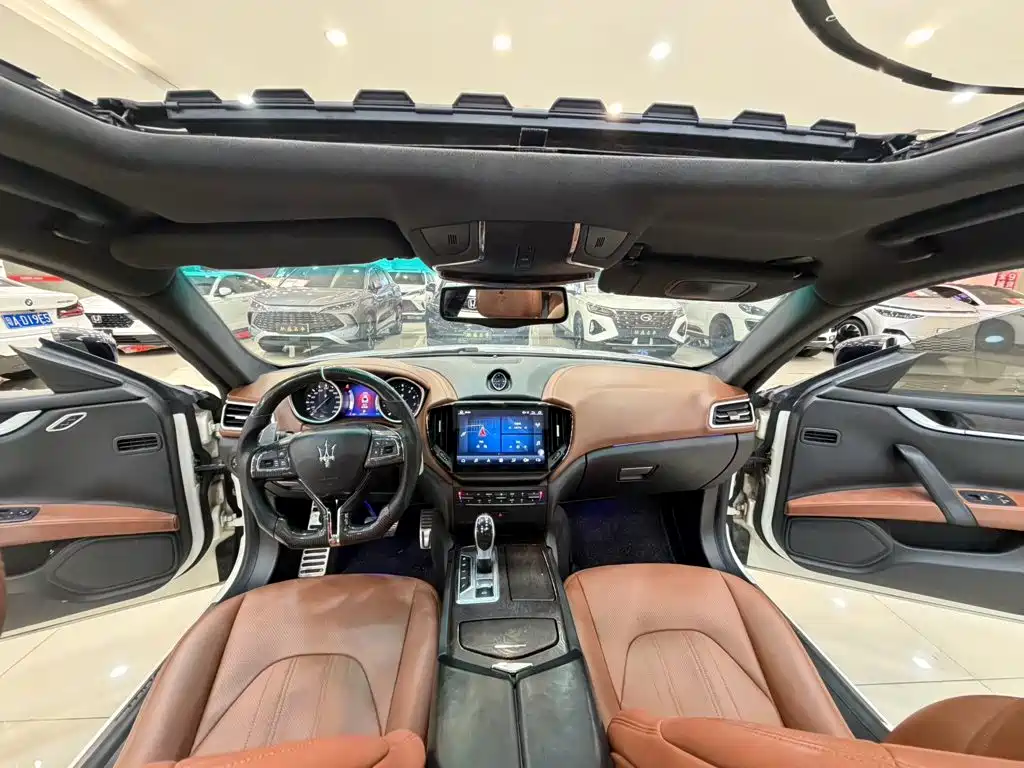 Maserati Ghibli 2014 2014 3.0T Standard