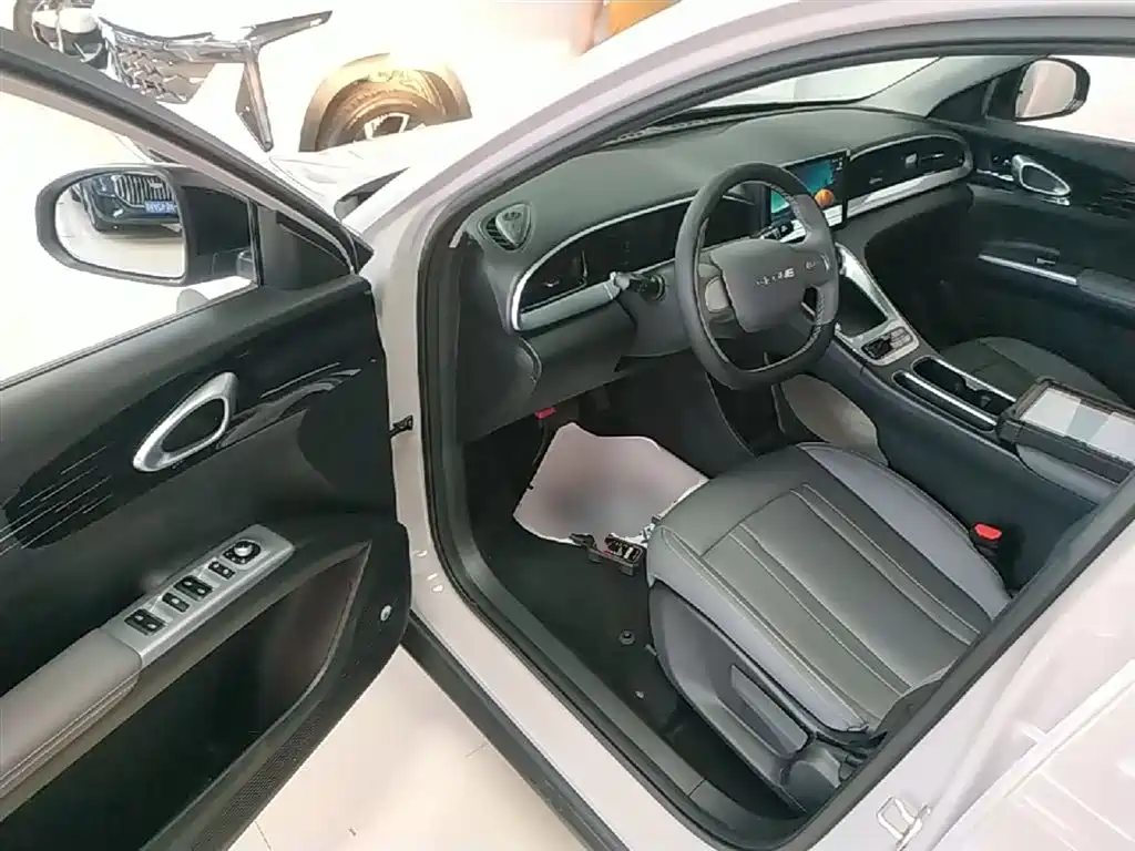 Geely Galaxy Starry Wish 2026 Edition 310km Youth Version фото 16