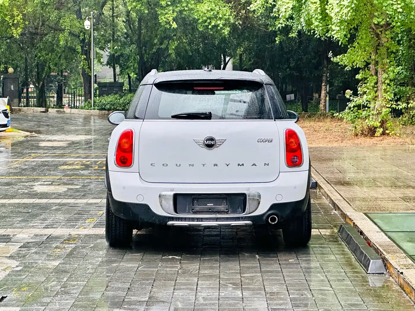 MINI COUNTRYMAN 2015 2014 1.6T COOPER ALL4 Excitement
