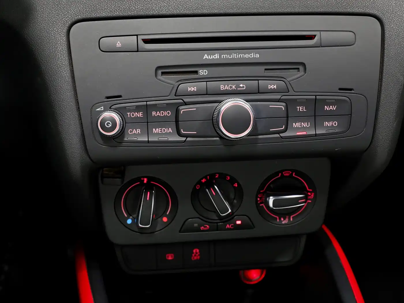 Audi A1 2013 30 TFSI China Limited Edition Ego фото 16