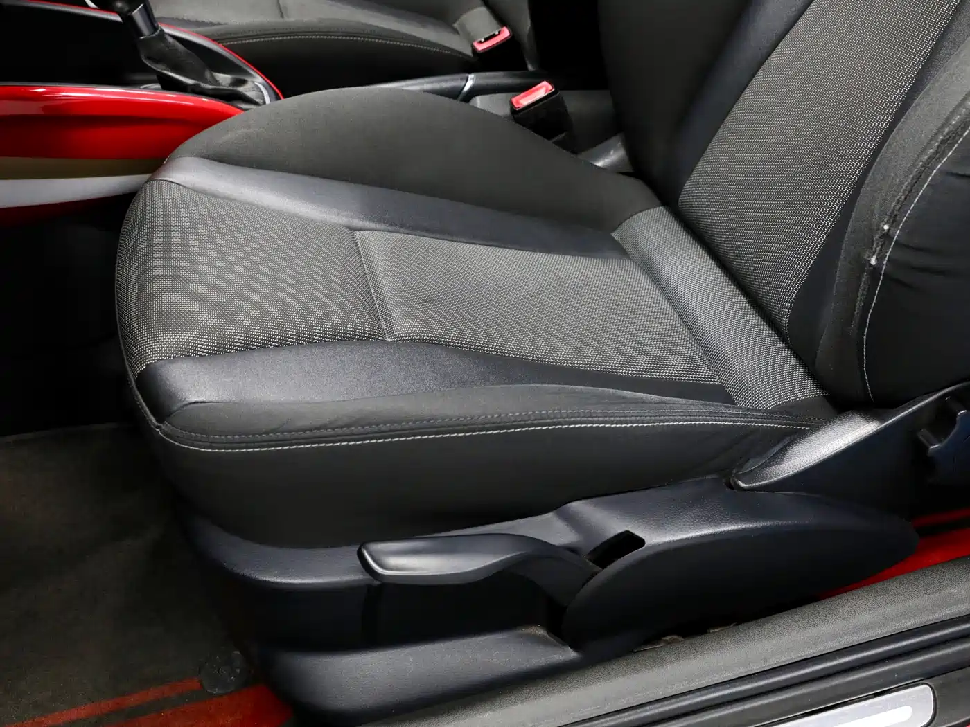 Audi A1 2013 30 TFSI China Limited Edition Ego фото 17