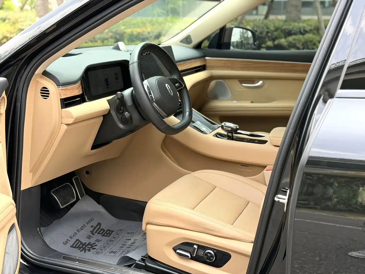AITO Wenjie AITO M5 2022 Pure Electric RWD Standard Edition фото 5