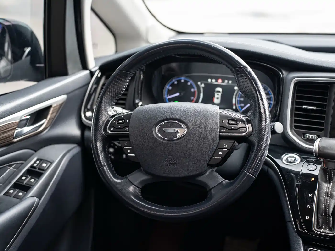 GAC Trumpchi Trumpchi M8 2018 320T Premium Edition фото 12
