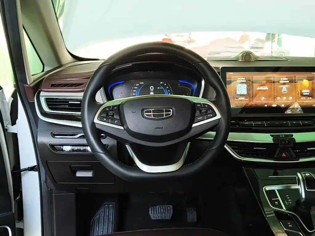 Geely Jiaji 2022 2022 1.8TD DCT Platinum Comfort