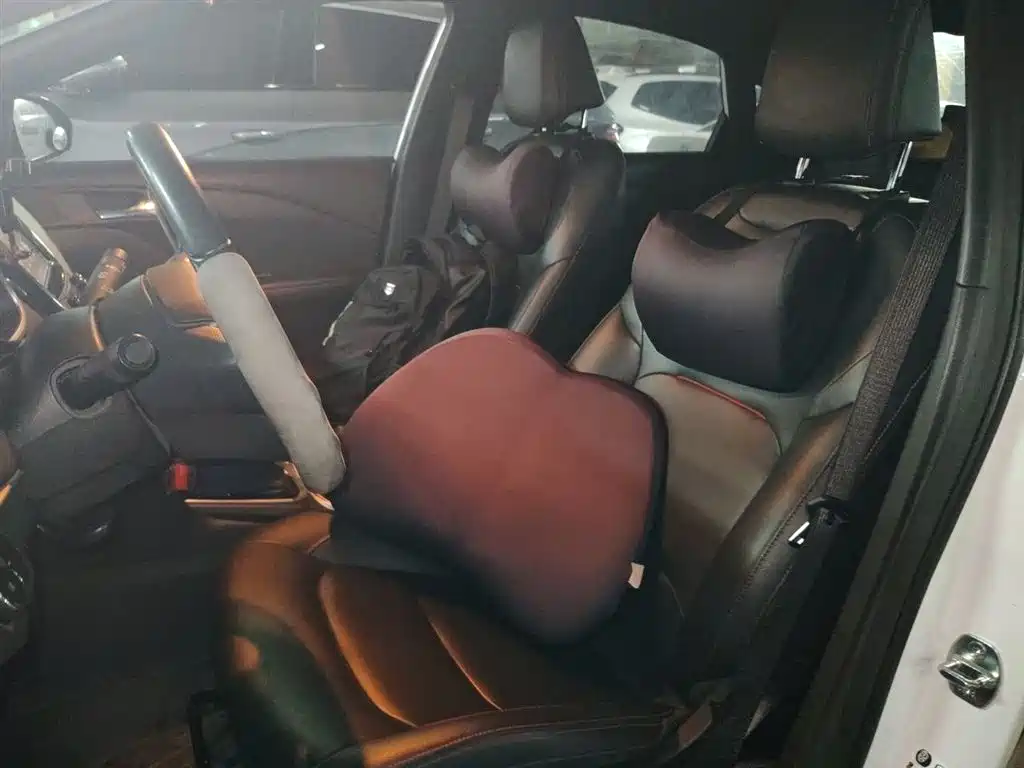 Chevrolet Monza 2019 RS 330T Auto Smooth Edition China VI фото 8