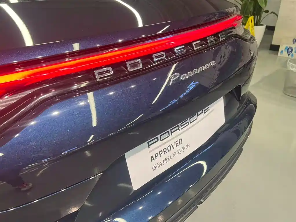 Porsche Panamera 2023 Panamera Executive Long Wheelbase 2.9T фото 13