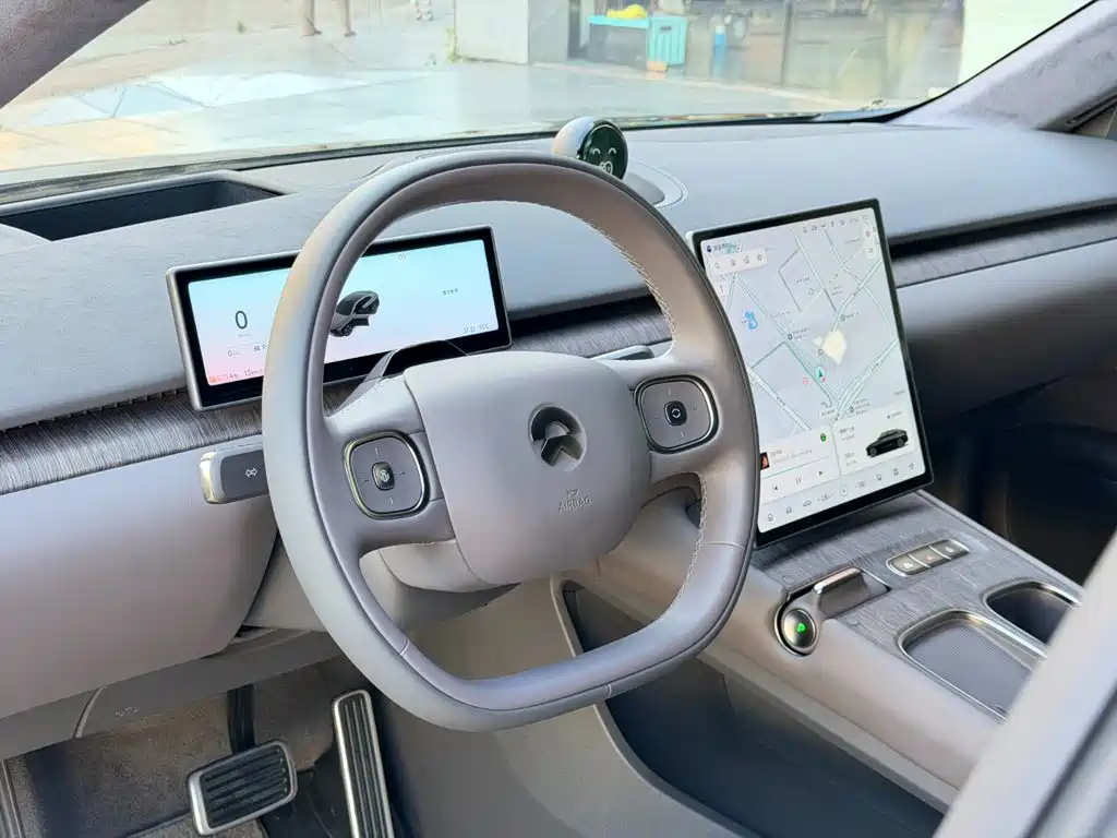 NIO ET7 2025 2024 75kWh Executive Edition