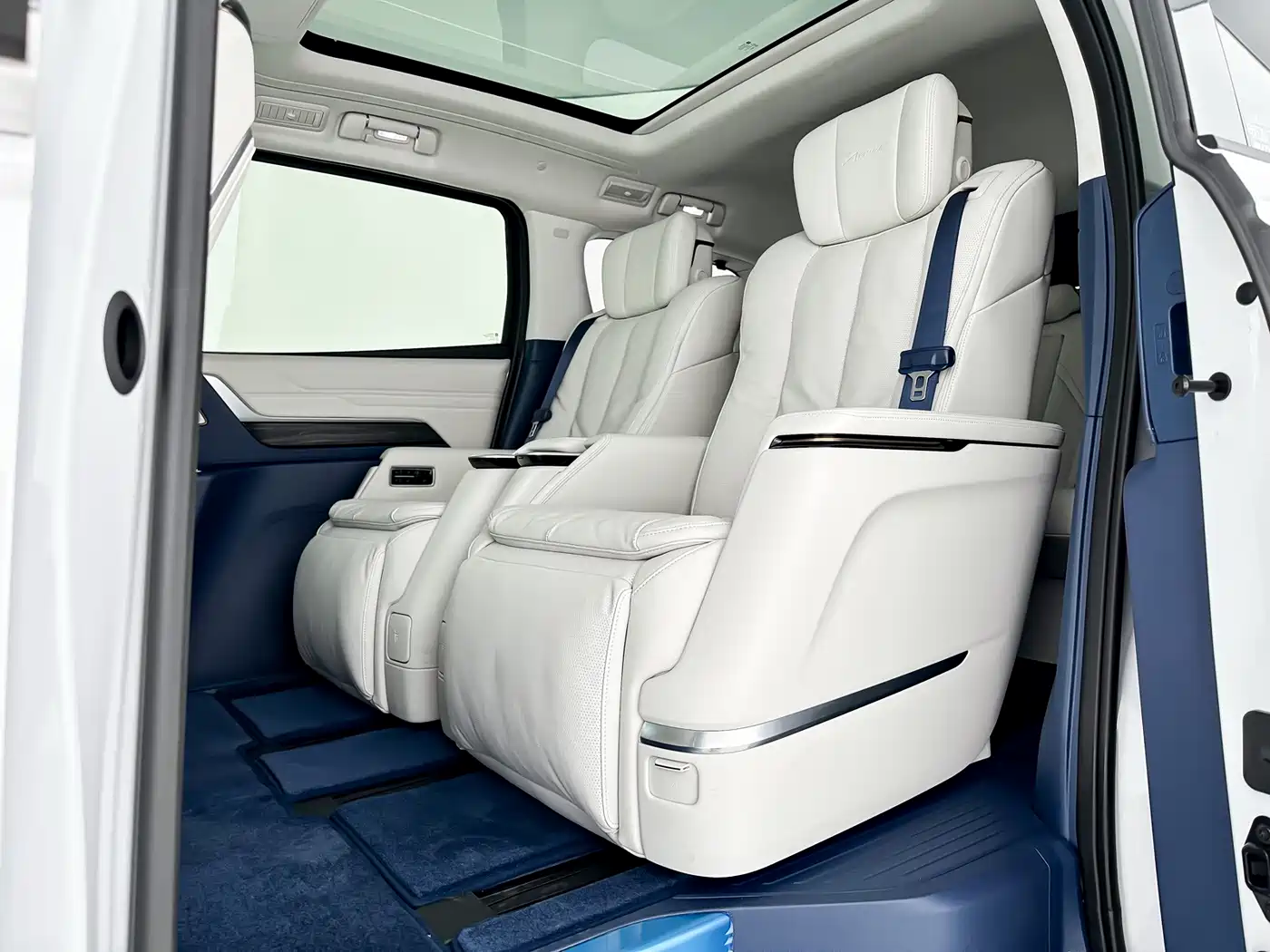 Buick Century 2025 2025 2.0T 6-Seater World Edition