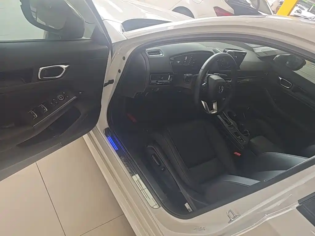 Photo 16 - Honda Integra