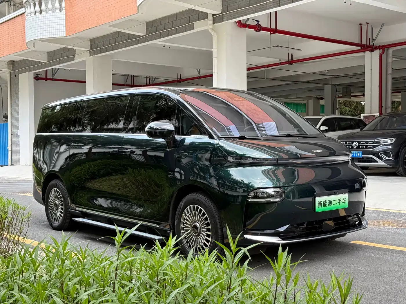 Geely Galaxy Yizhen L380 2025 Model 805km Flagship Edition AWD фото 2