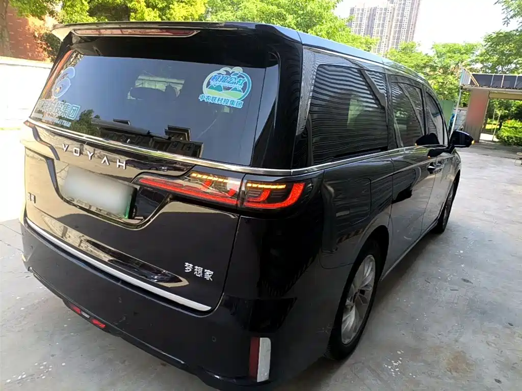 Voyah Auto Voyah Dreamer 2024 PHEV Ultra Long Range Premium Edition фото 4