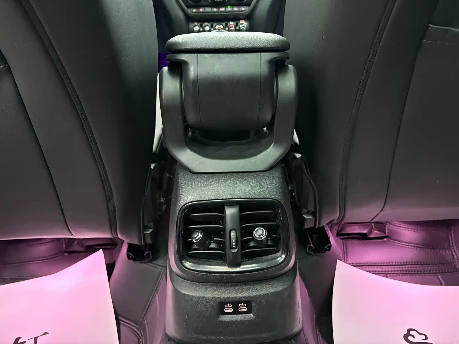 صورة 14 - MINI COUNTRYMAN