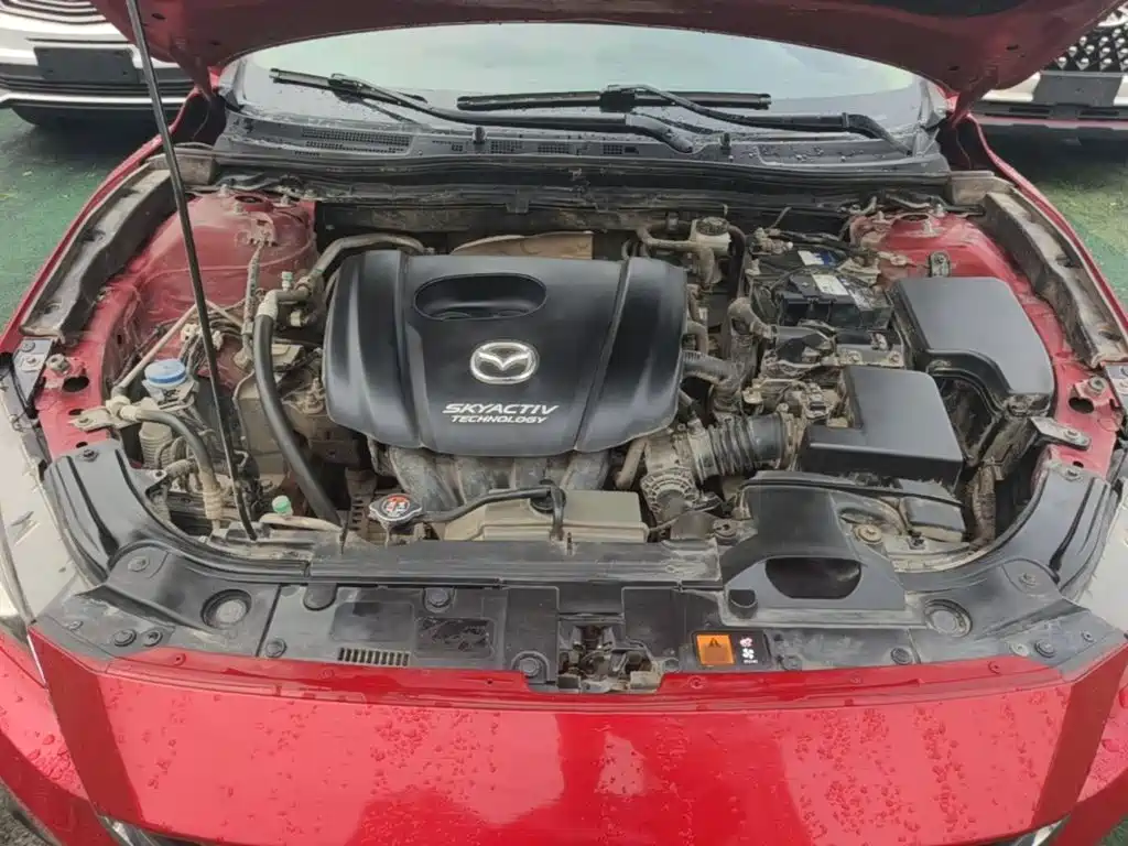 صورة 20 - Mazda Mazda 3