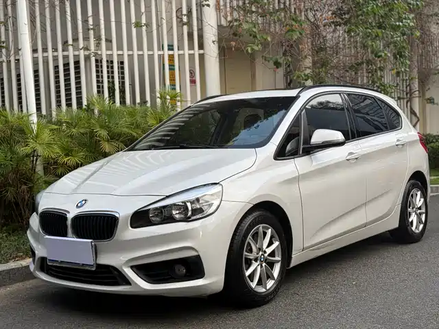 BMW 2 SERIES STATION WAGON