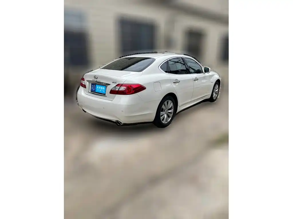 Infiniti M Series 2011 2011 M25 Comfort