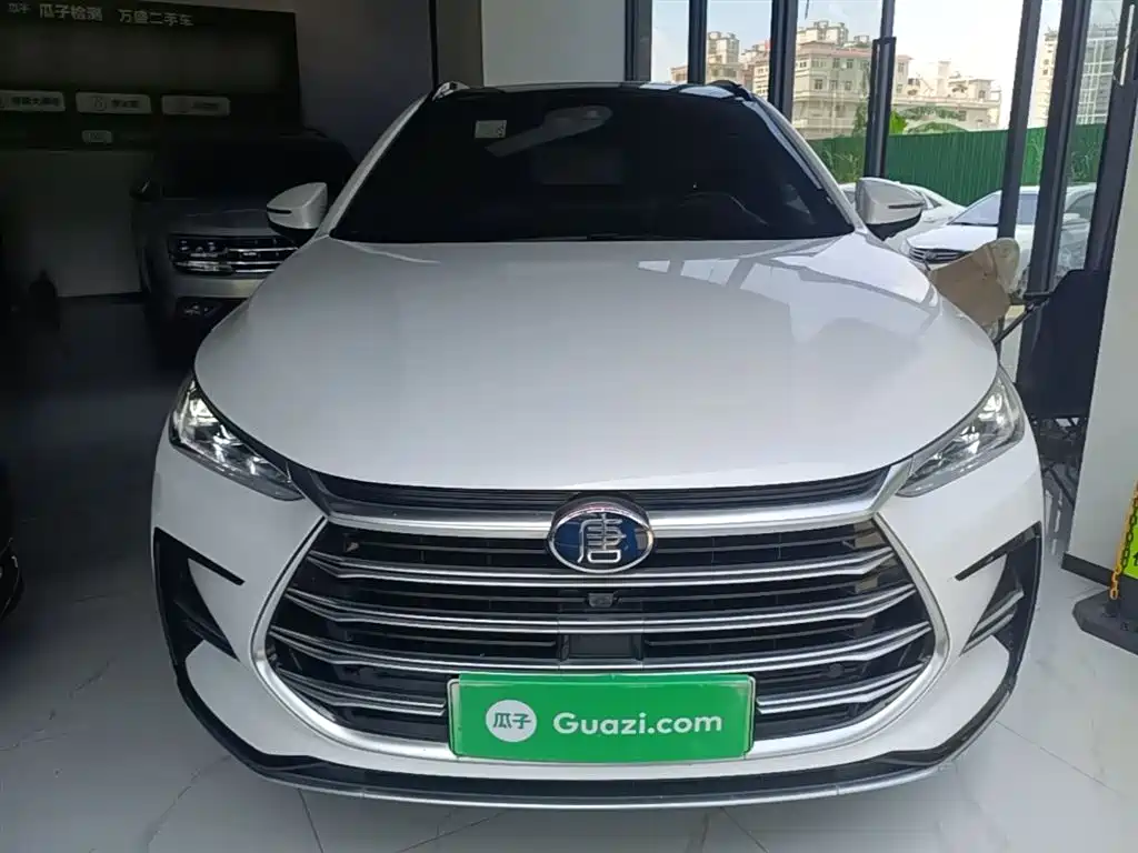 BYD Tang New Energy 2021 DM 2.0T AWD High Performance Premium фото 3